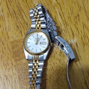 Stylish Seiko Ladies Two-Tone Quartz Watch with Day Display